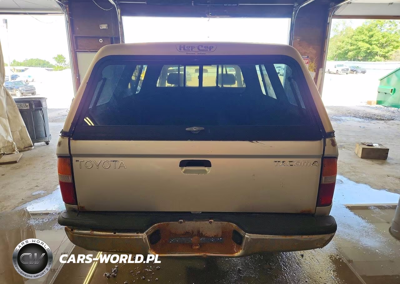 1995 Toyota Tacoma Base VIN:4TAUN73C9SZ049709 - 6