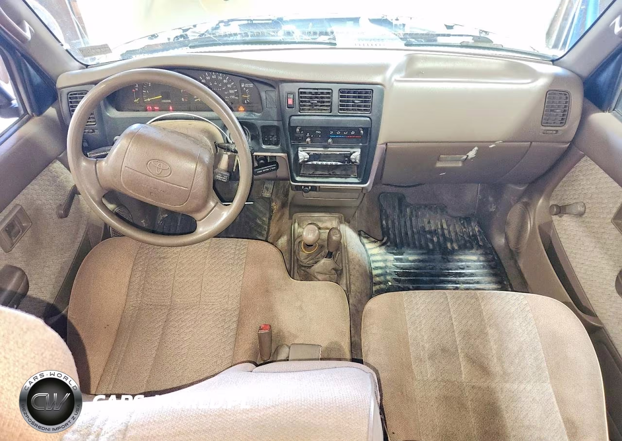 1995 Toyota Tacoma Base VIN:4TAUN73C9SZ049709 - 8