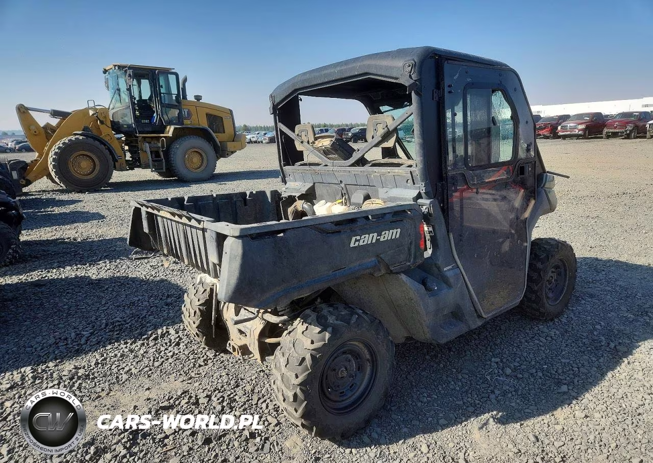 2022 Can-Am Defender Utility Vehicle VIN:3JBUGAP45NK000363 - 4