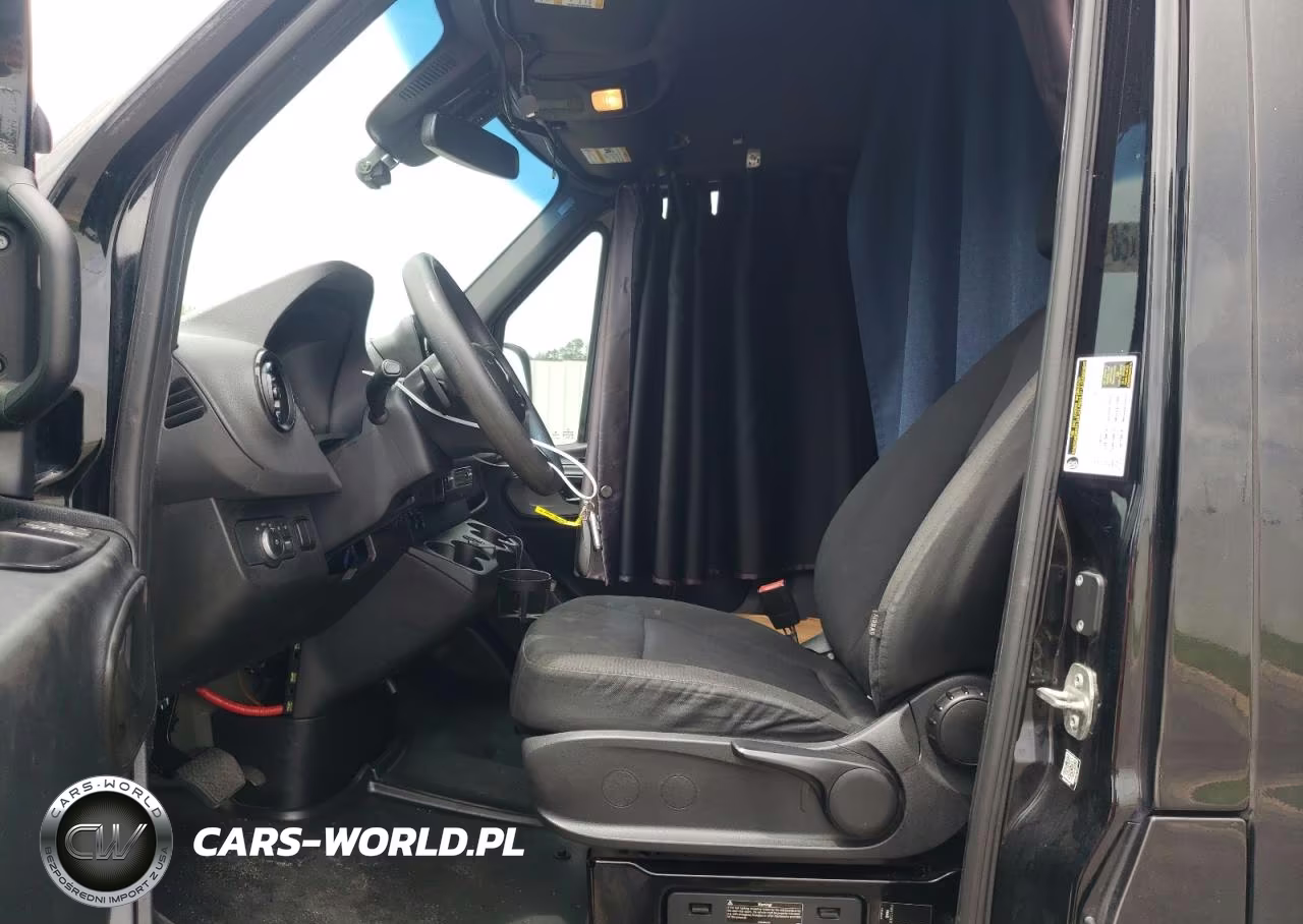 2020 Mercedes-Benz Sprinter 2500 VIN:W1X4EDHYXLT019808 - 7