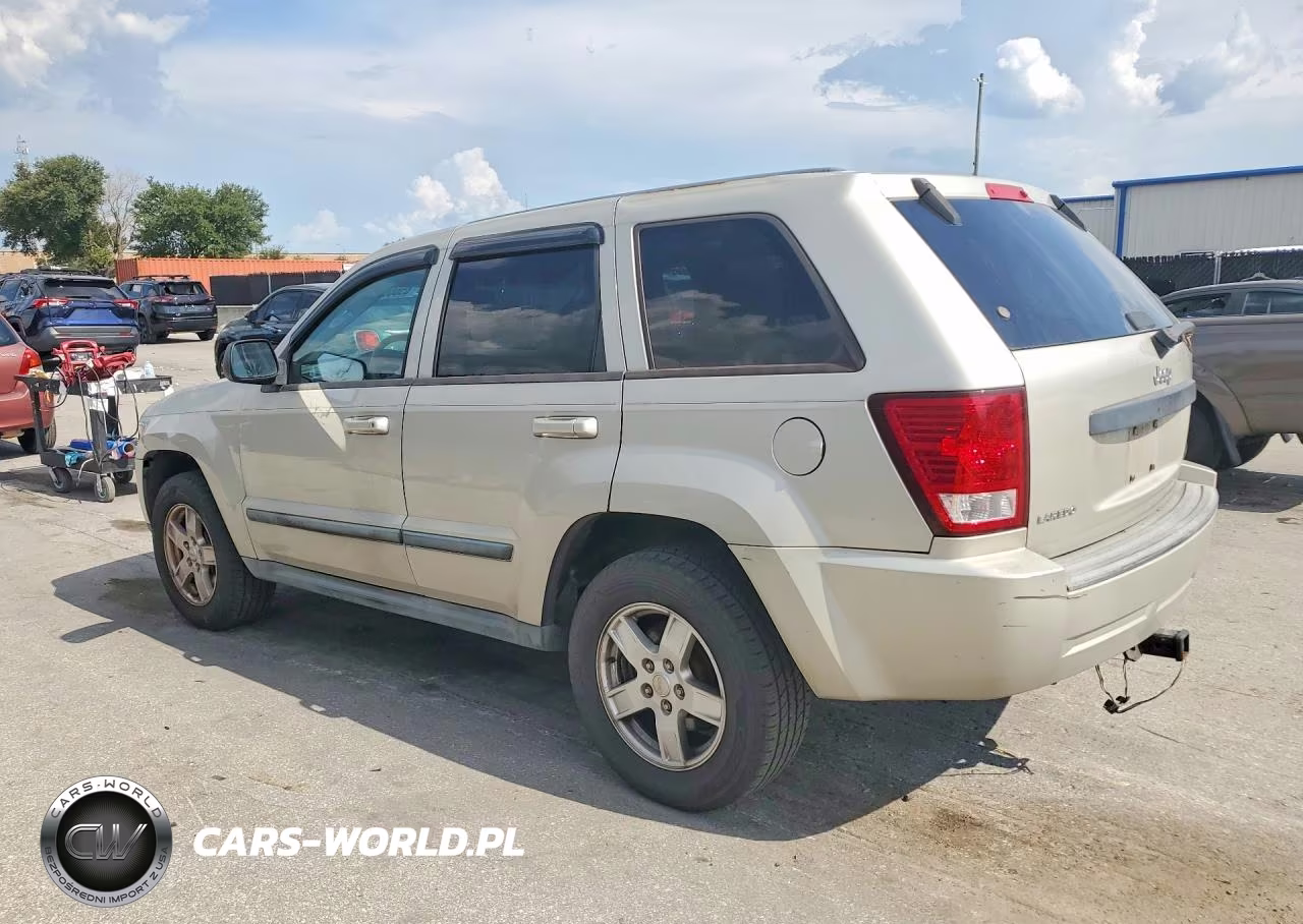 2007 Jeep Grand Cherokee Laredo VIN:1J8GS48K97C656740 - 2