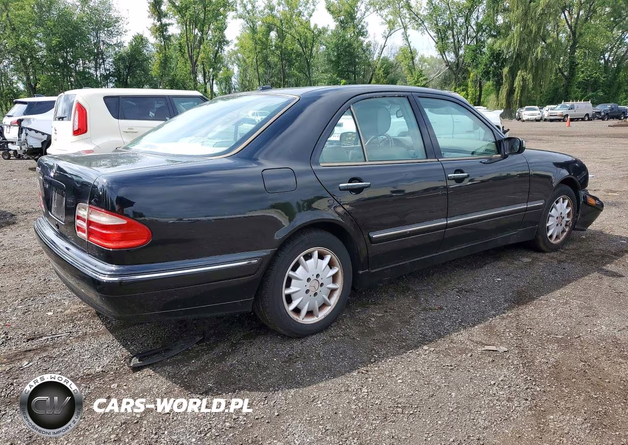 2001 Mercedes-Benz E 320 VIN:WDBJF65J01B340485 - 3