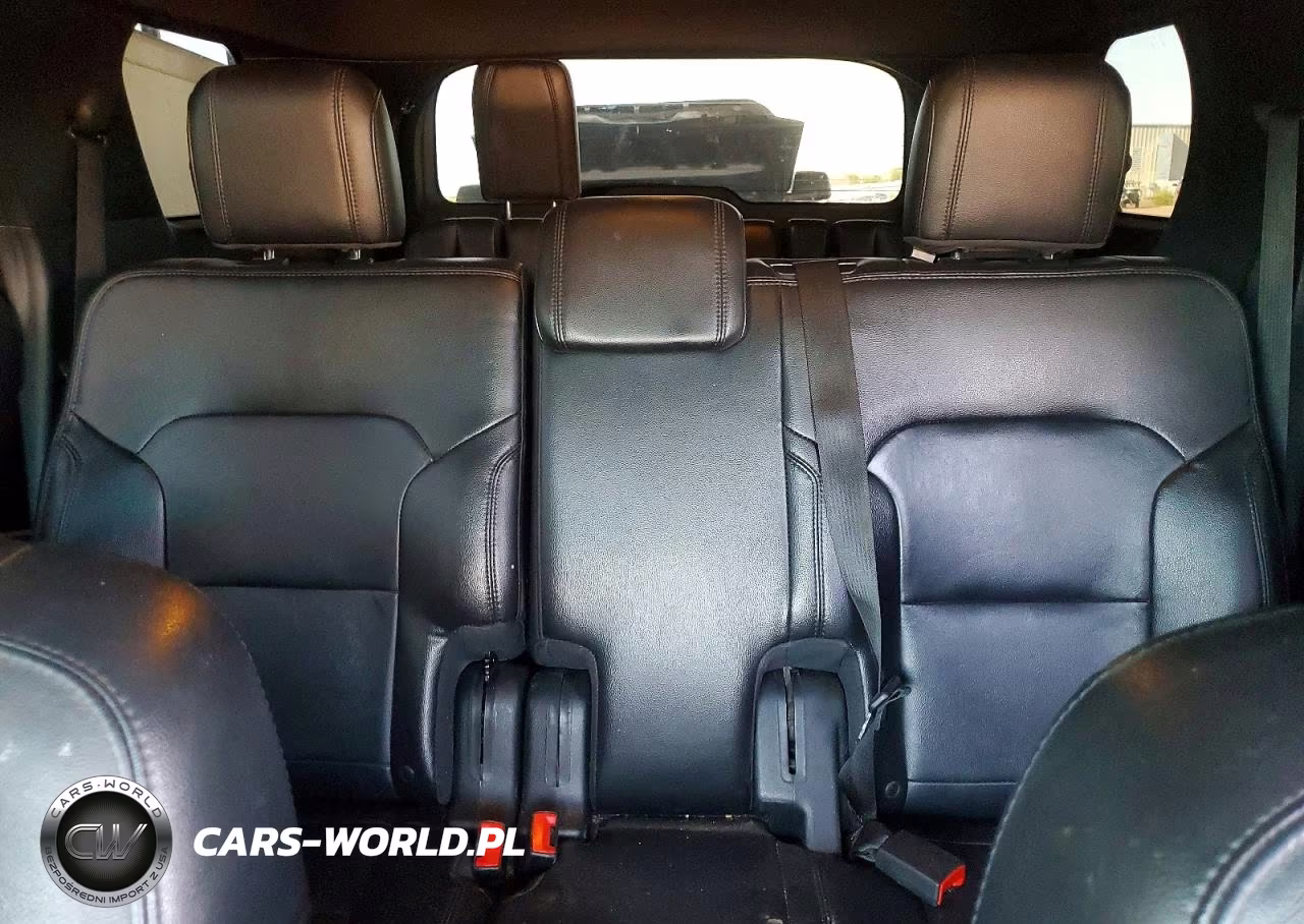 2018 Ford Explorer Xlt VIN:1FM5K8D86JGB60385 - 10