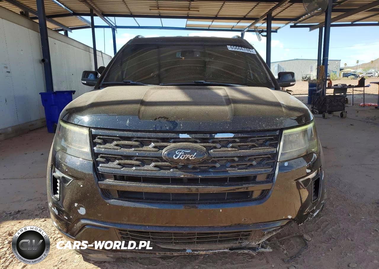 2018 Ford Explorer Xlt VIN:1FM5K8D86JGB60385 - 5