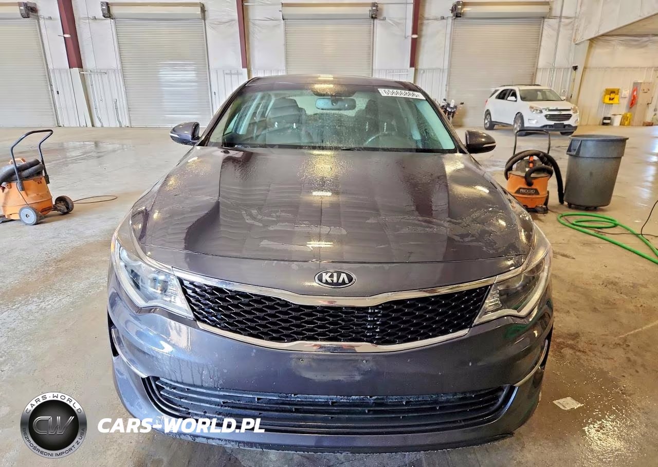 2017 Kia Optima Lx VIN:5XXGT4L11HG133815 - 5