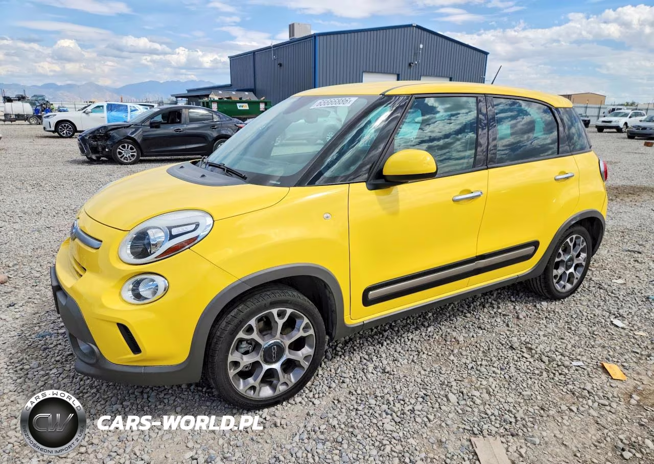 2014 Fiat 500L Trekking