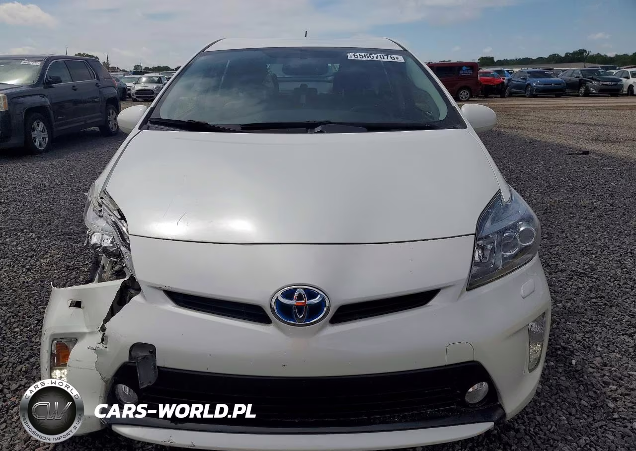 2015 Toyota Prius Five VIN:JTDKN3DU5F0451636 - 5