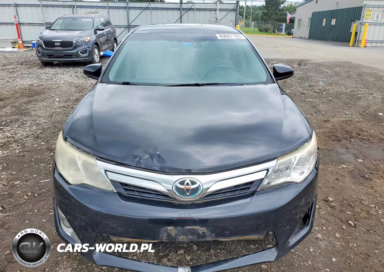 2014 Toyota Camry Hybrid Xle VIN:4T1BD1FK8EU131782 - 5