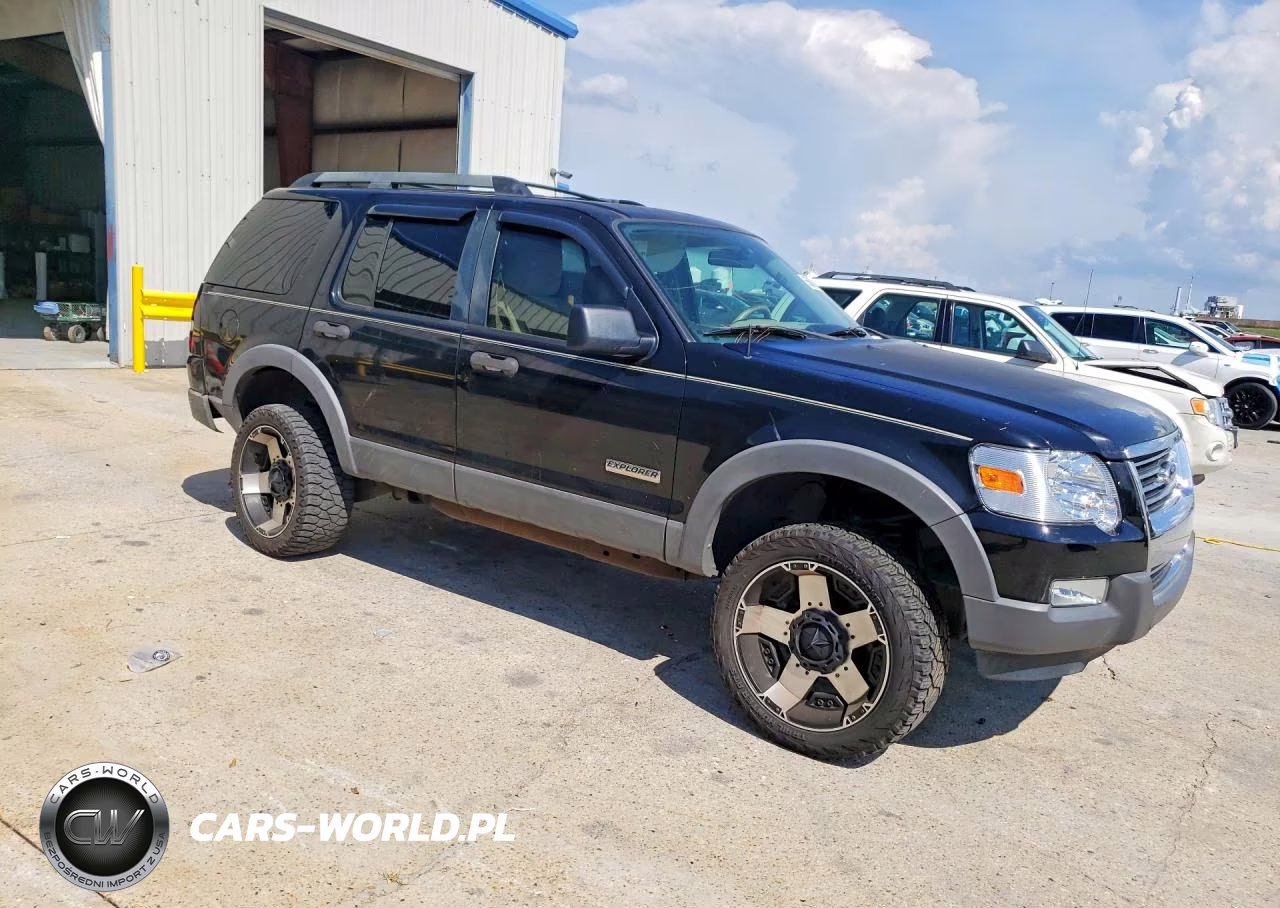 2006 Ford Explorer Xlt VIN:1FMEU63E26UA14984 - 4