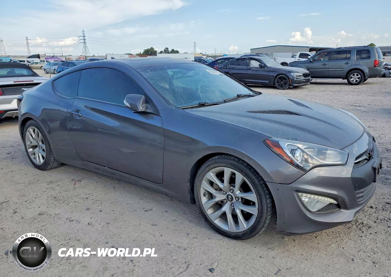 2013 Hyundai Genesis Coupe 3.8 Grand Touring VIN:KMHHU6KJ6DU092676 - 4