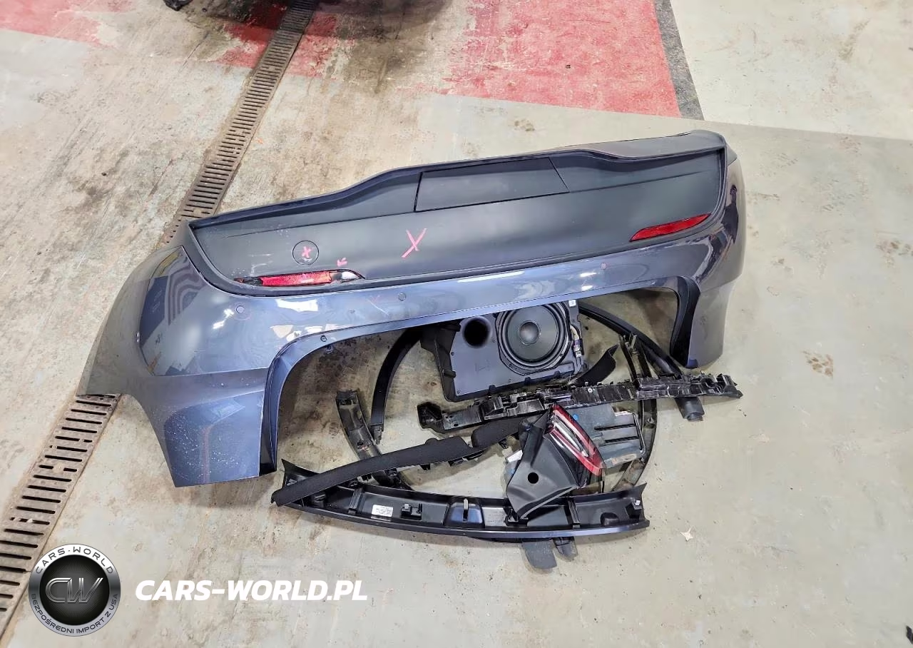 2022 Tesla Model Y VIN:7SAYGDEF6NF377219 - 12