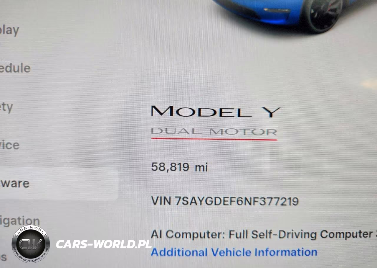 2022 Tesla Model Y VIN:7SAYGDEF6NF377219 - 9