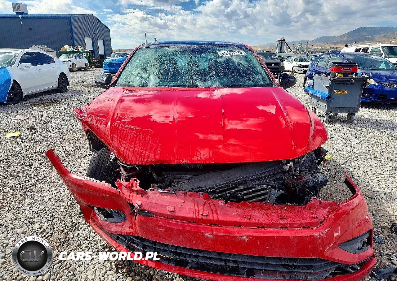 2019 Volkswagen Jetta S VIN:3VWC57BU1KM043010 - 5