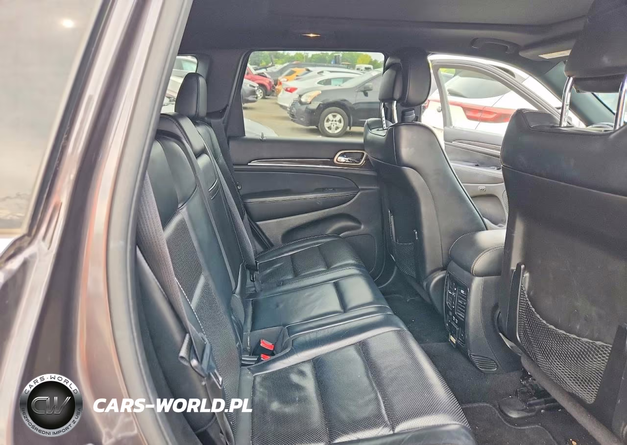 2015 Jeep Grand Cherokee Overland VIN:1C4RJFCG7FC740927 - 10