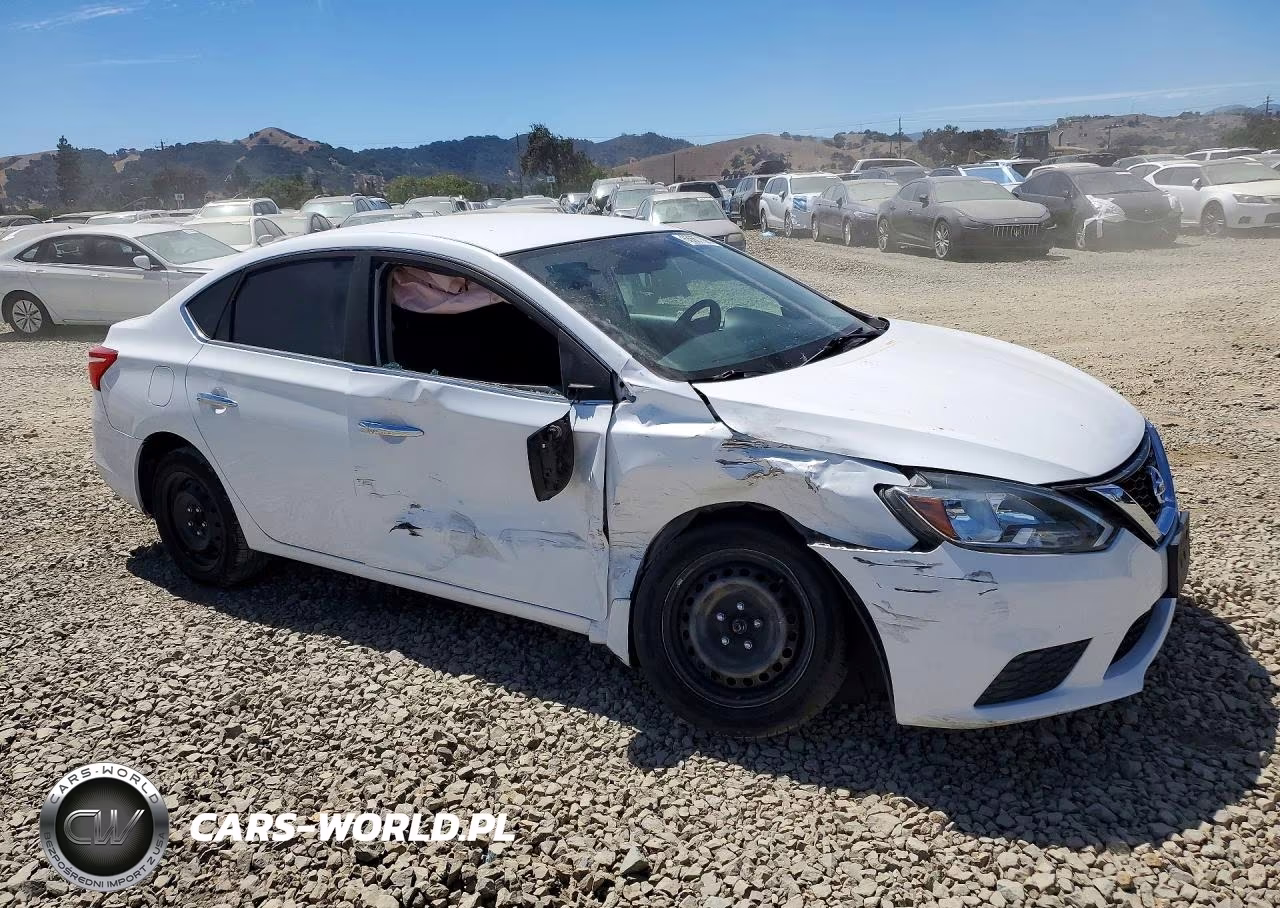 2016 Nissan Sentra S VIN:3N1AB7AP0GY325706 - 4