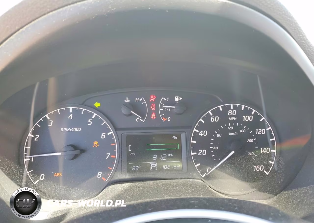 2016 Nissan Sentra S VIN:3N1AB7AP0GY325706 - 9