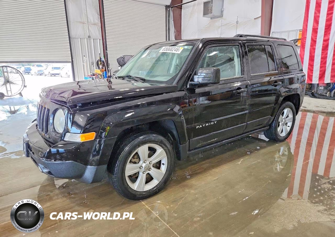 2014 Jeep Patriot Latitude – zdjęcie 1 z 12