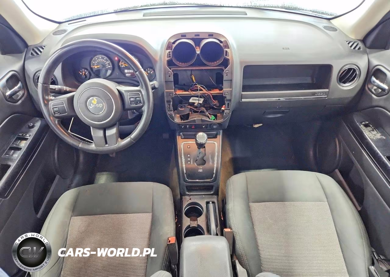2014 Jeep Patriot Latitude VIN:1C4NJPFA1ED520154 - 8