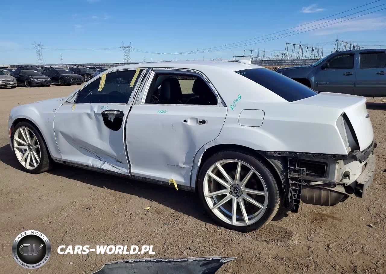 2015 Chrysler 300 Limited VIN:2C3CCAAG9FH814193 - 2