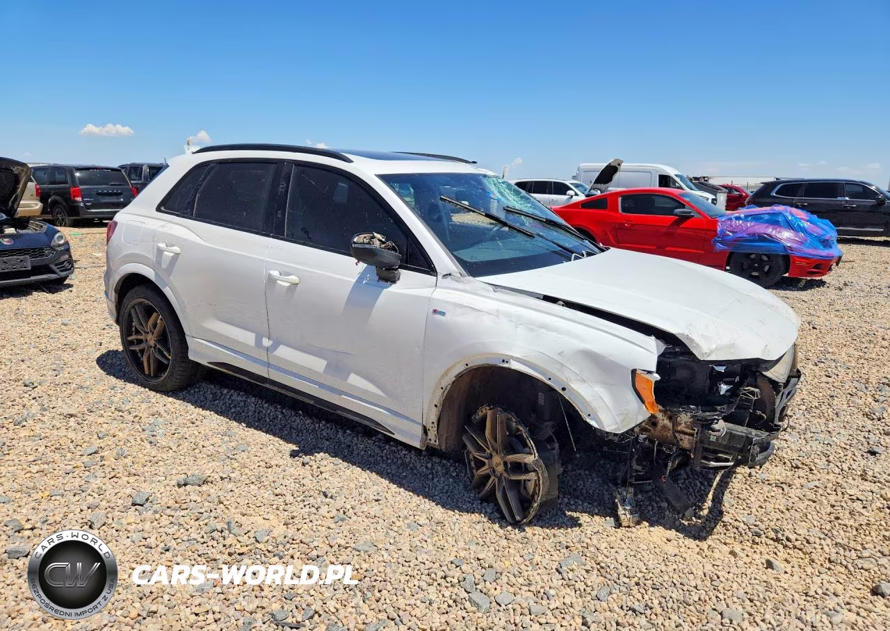 2021 Audi Q3 Premium S Line 45 VIN:WA1DECF33M1138809 - 4