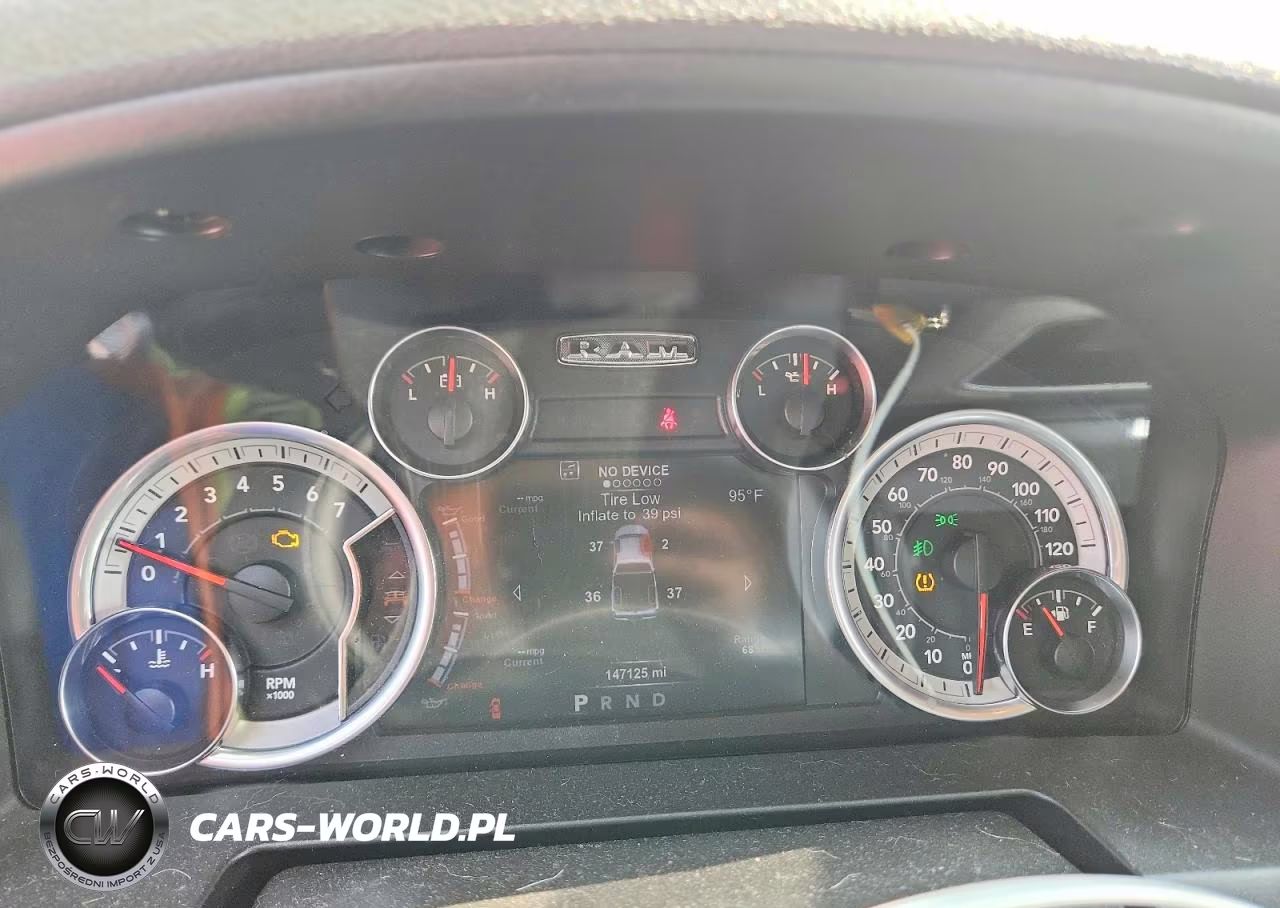 2017 Ram 1500 Slt VIN:1C6RR6LG6HS629553 - 9