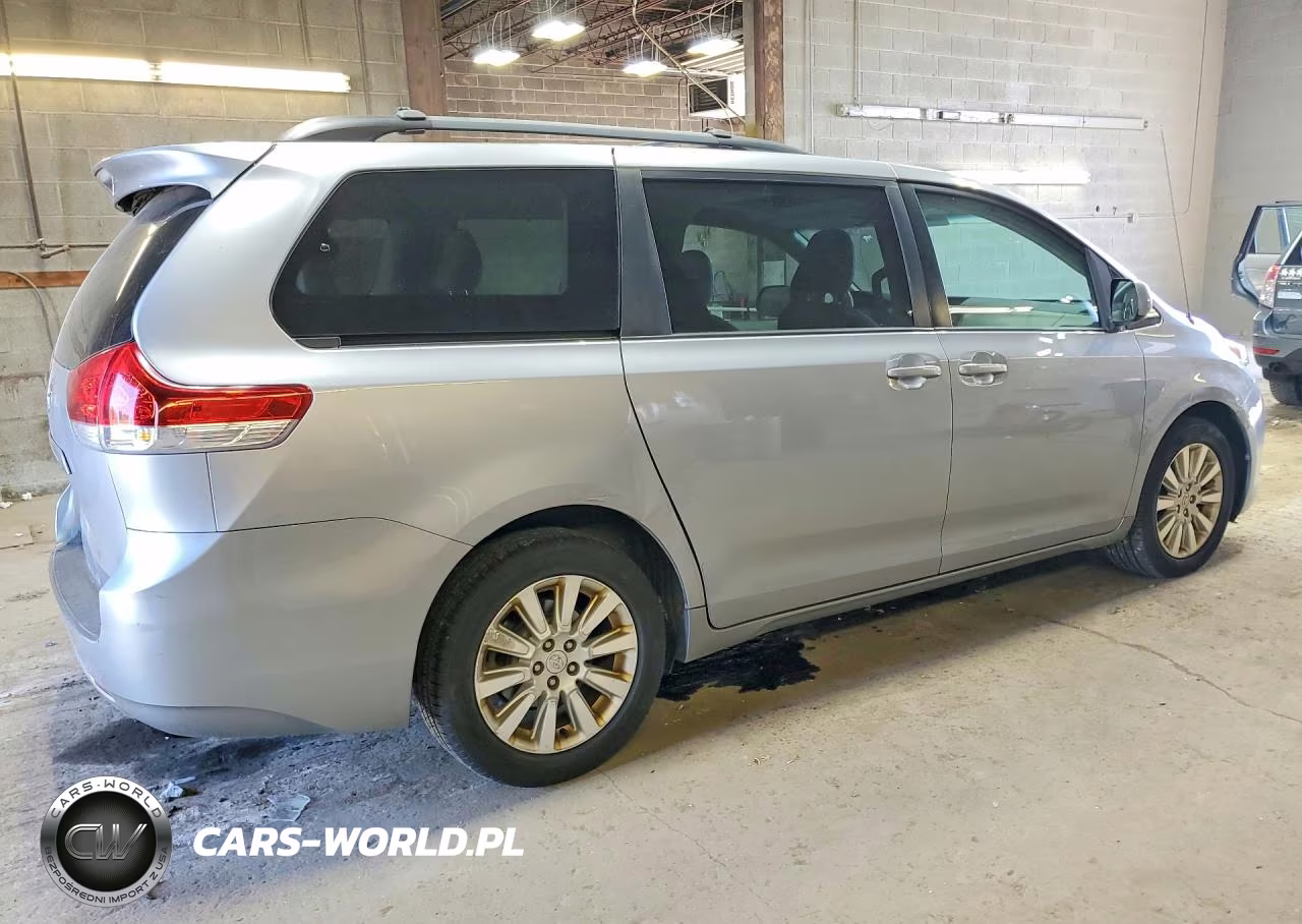 2012 Toyota Sienna Xle 7-Passenger VIN:5TDDK3DC8CS032925 - 3