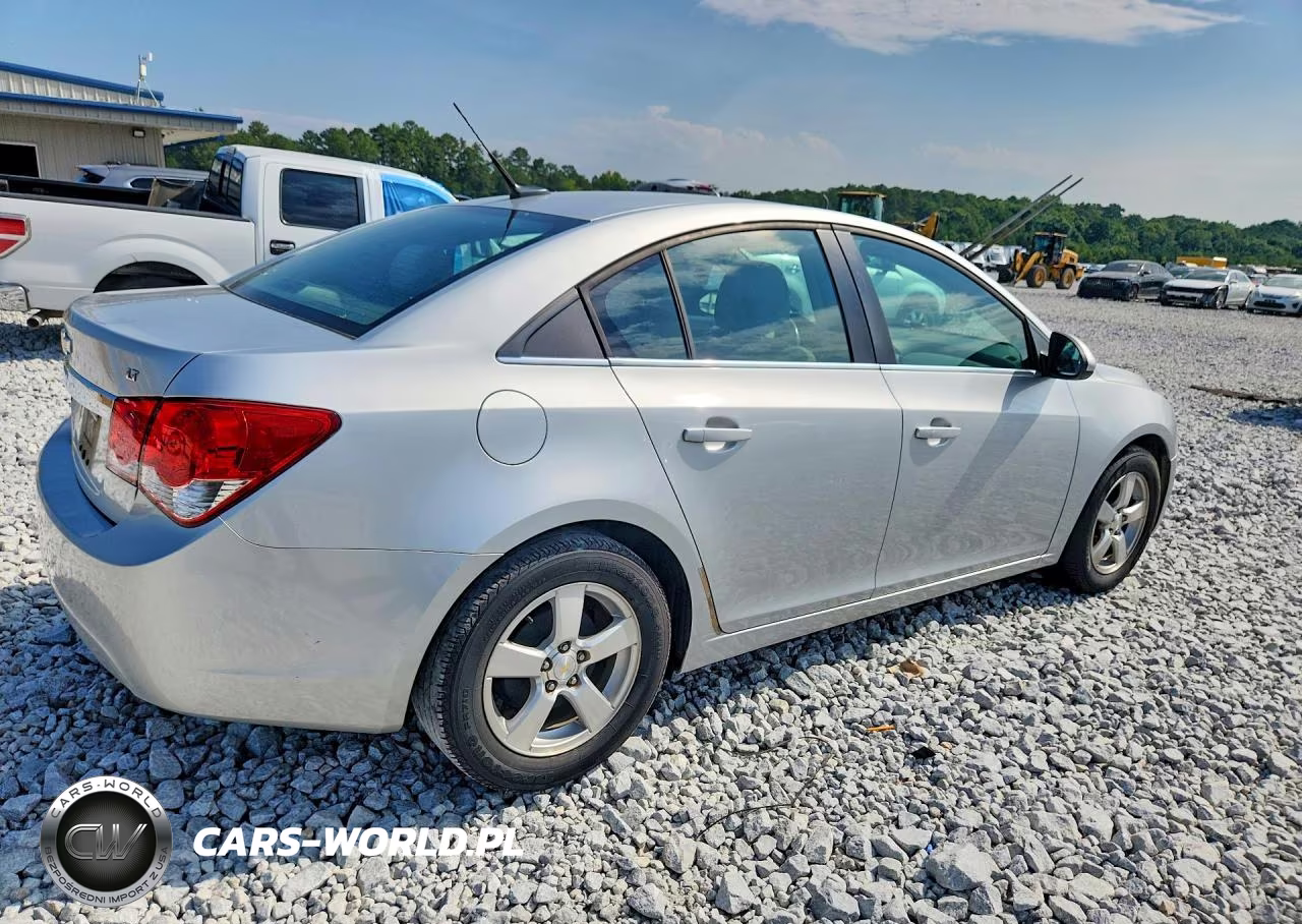 2014 Chevrolet Cruze Lt VIN:1G1PC5SB4E7136012 - 3