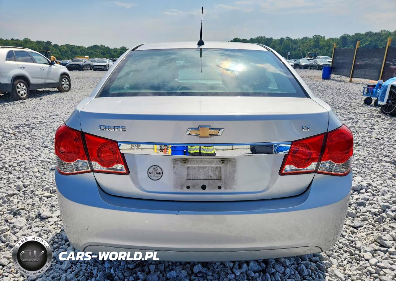 2014 Chevrolet Cruze Lt VIN:1G1PC5SB4E7136012 - 6