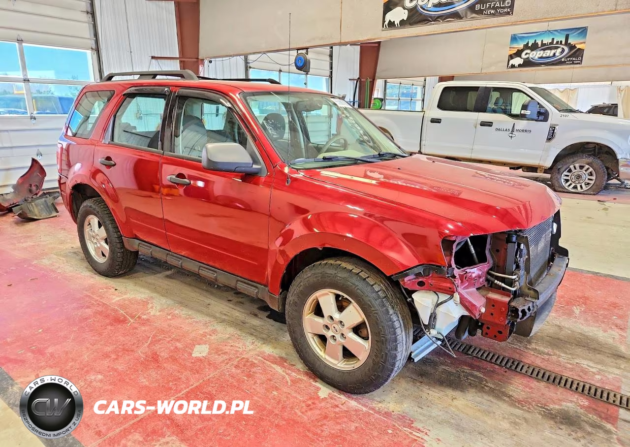2010 Ford Escape Xls VIN:1FMCU9C77AKB77063 - 4