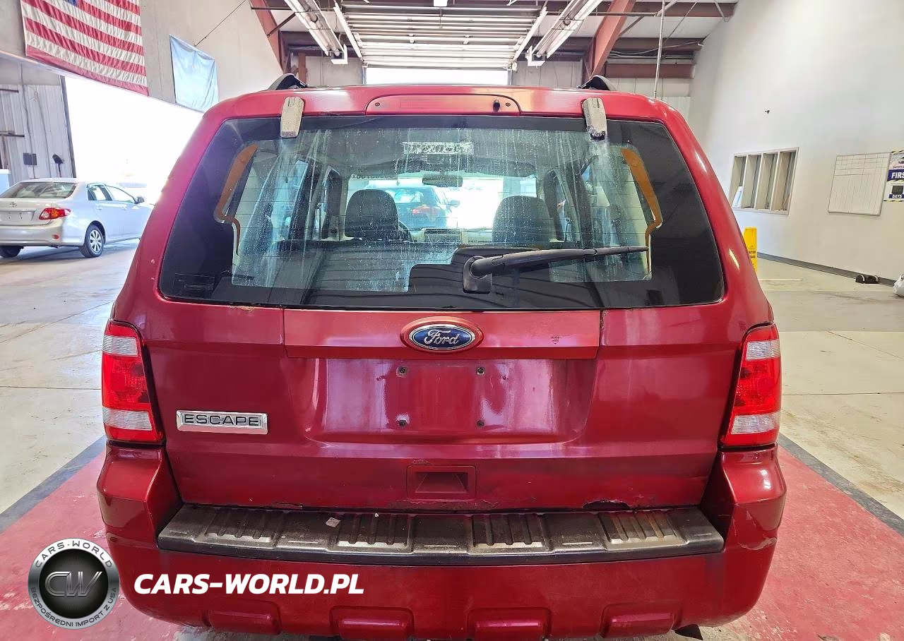 2010 Ford Escape Xls VIN:1FMCU9C77AKB77063 - 6