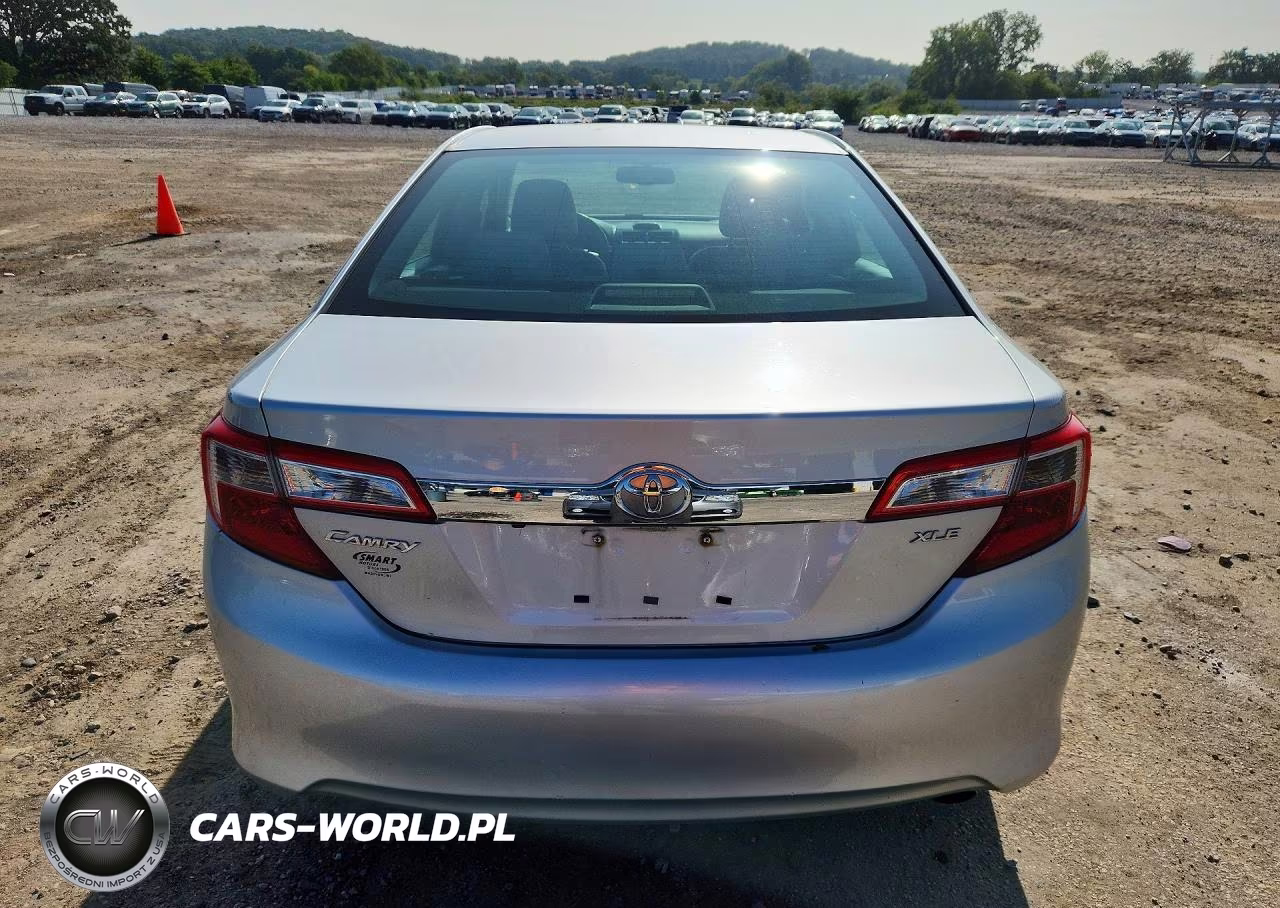 2014 Toyota Camry Xle VIN:4T4BF1FK5ER341076 - 6