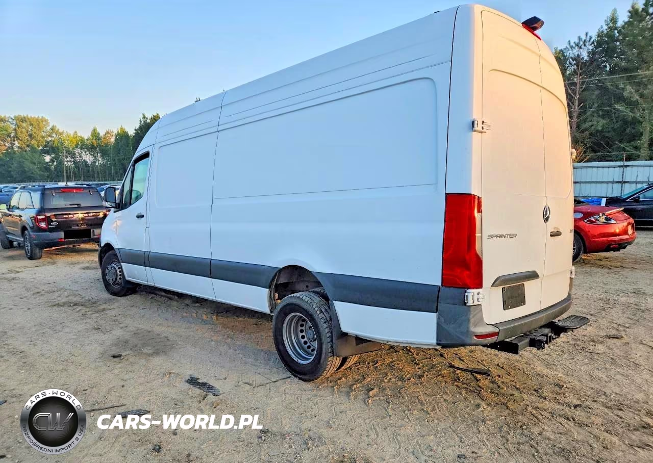 2024 Mercedes-Benz Sprinter 3500 Delivery Van VIN:W1Y5NCHY5RT184443 - 2