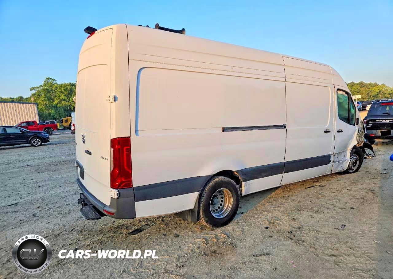 2024 Mercedes-Benz Sprinter 3500 Delivery Van VIN:W1Y5NCHY5RT184443 - 3