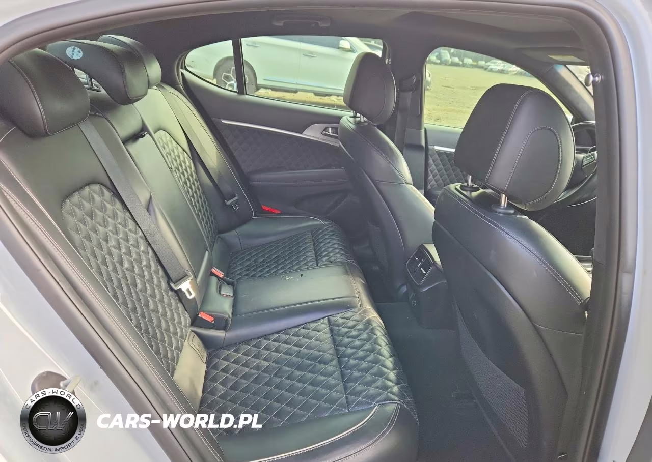 2021 Genesis G70 3.3T VIN:KMTG34LE7MU076674 - 10