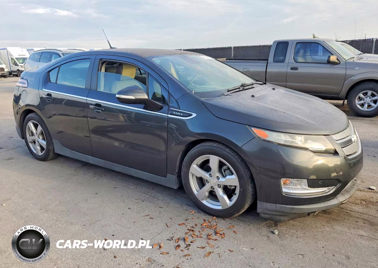 2014 Chevrolet Volt VIN:1G1RD6E47EU150576 - 4