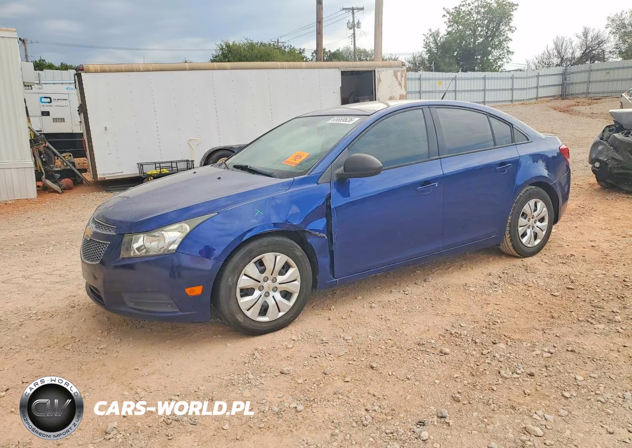 2013 Chevrolet Cruze Ls VIN:1G1PA5SH2D7273930 - 1