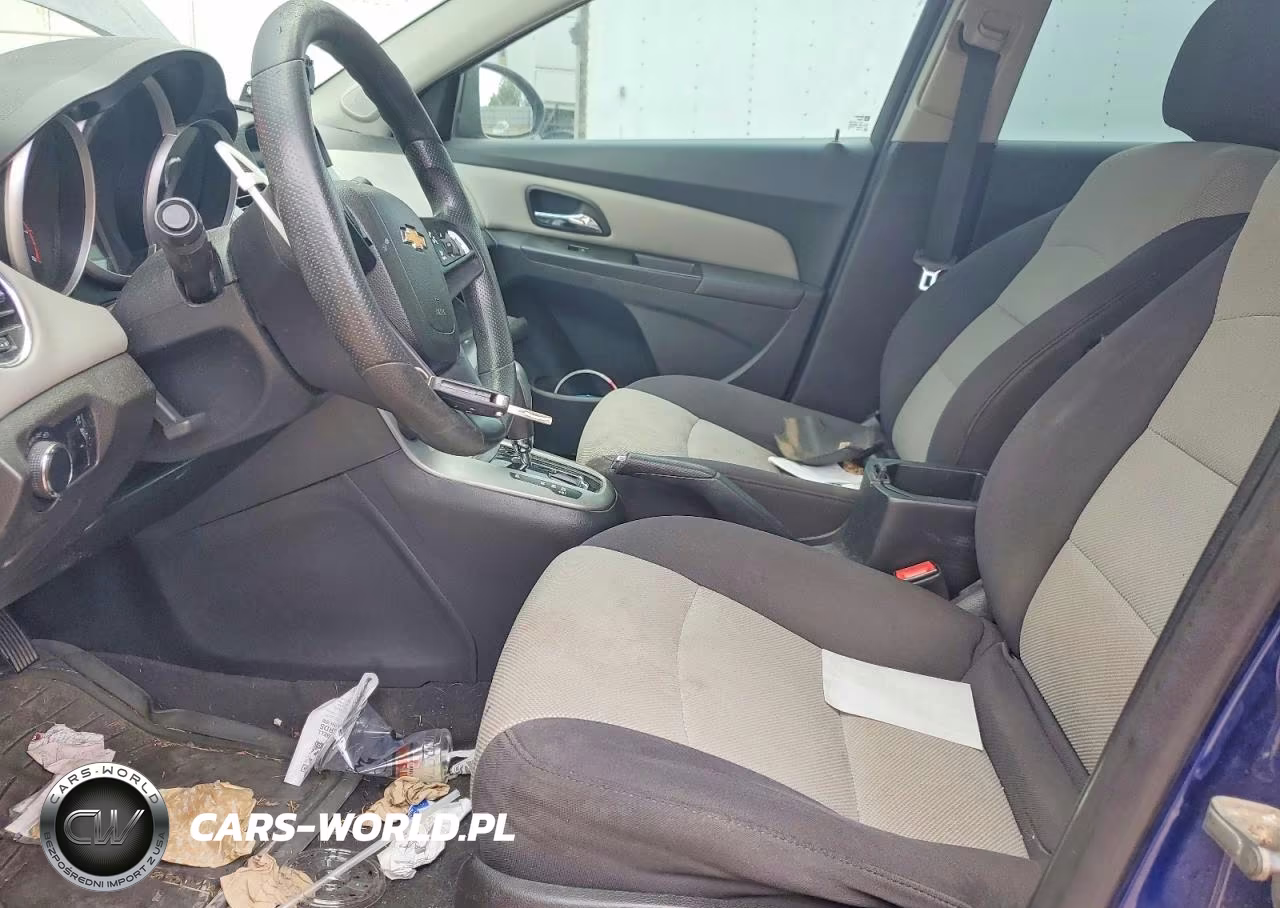 2013 Chevrolet Cruze Ls VIN:1G1PA5SH2D7273930 - 7