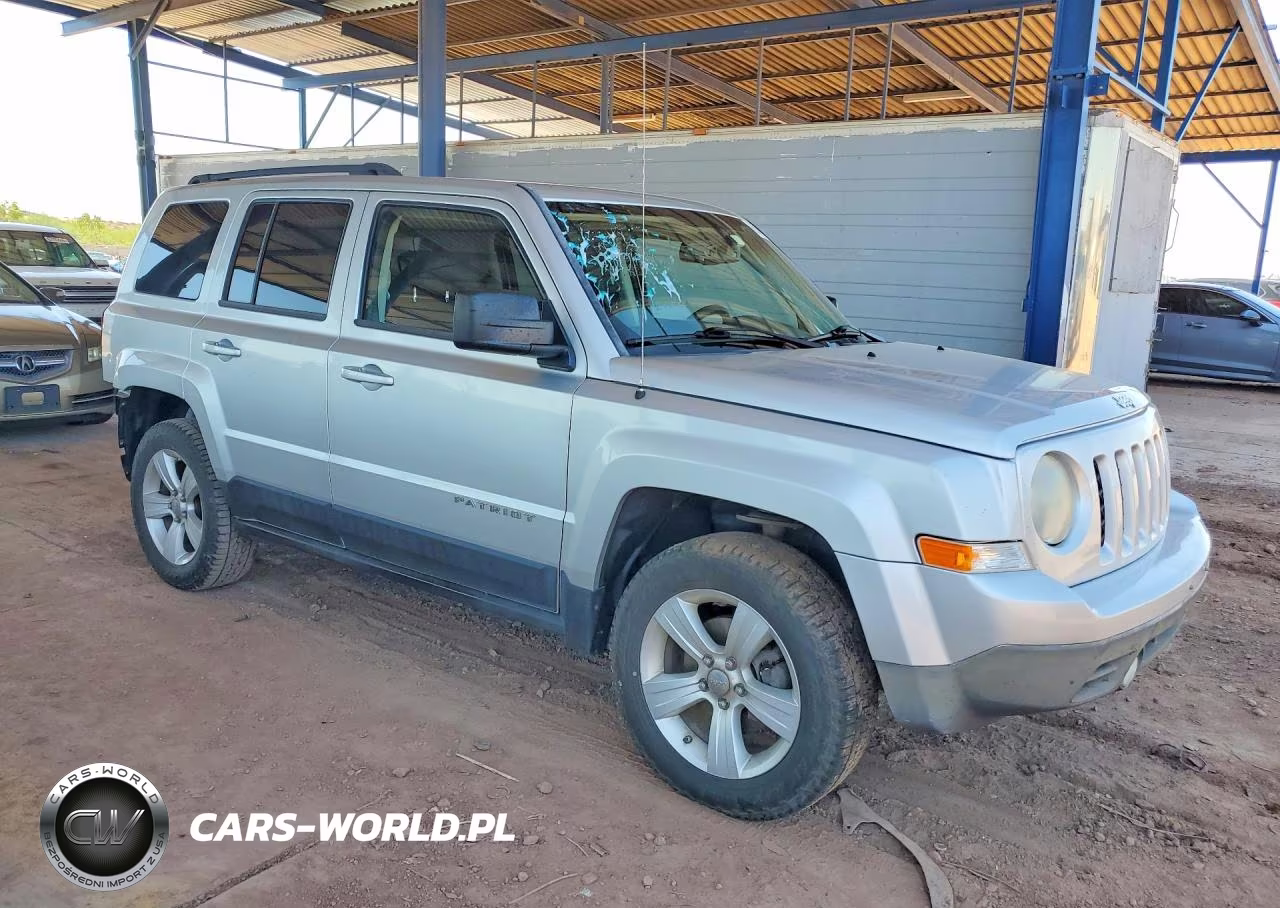 2012 Jeep Patriot Sport VIN:1C4NJRBBXCD539891 - 4