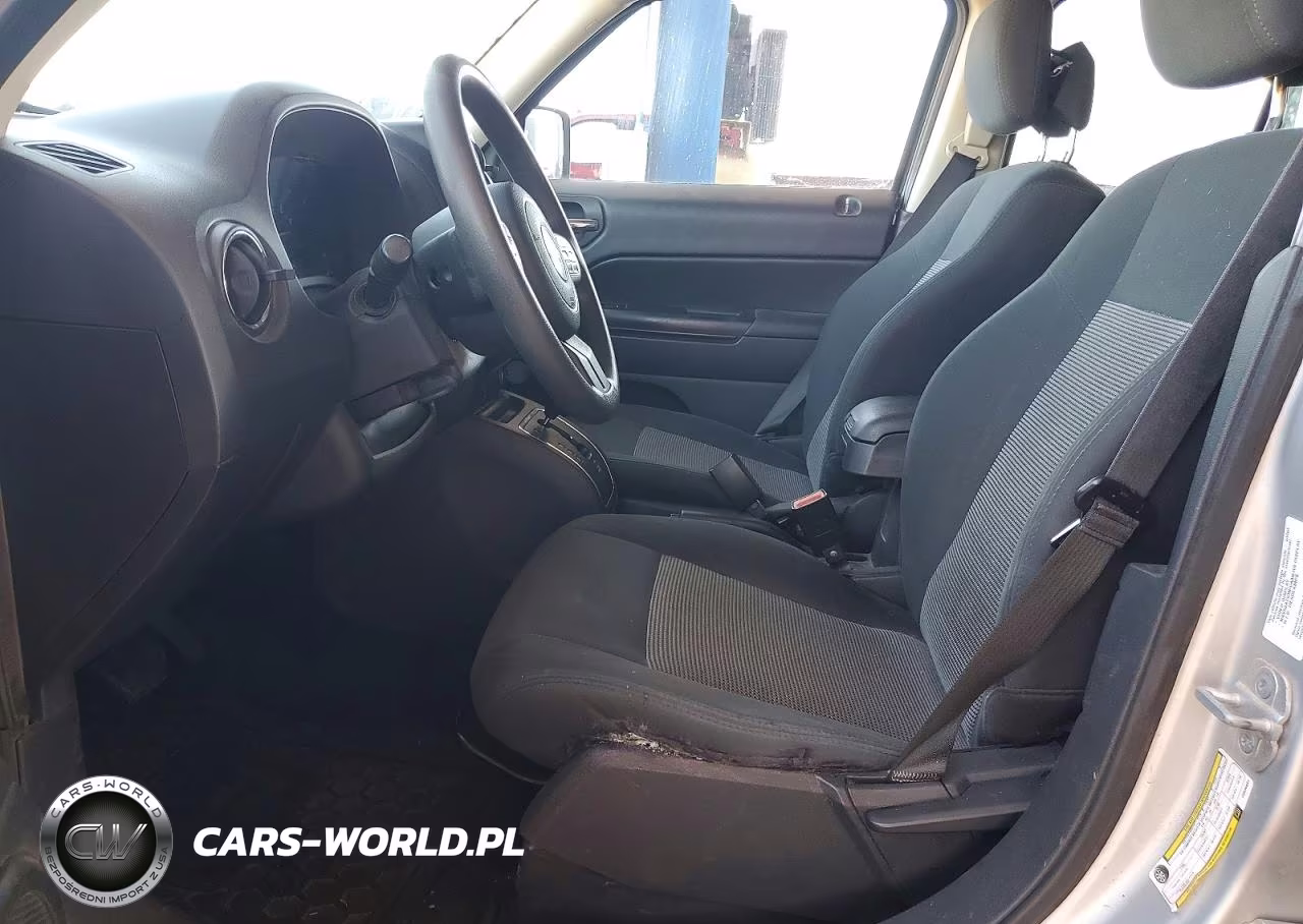 2012 Jeep Patriot Sport VIN:1C4NJRBBXCD539891 - 7