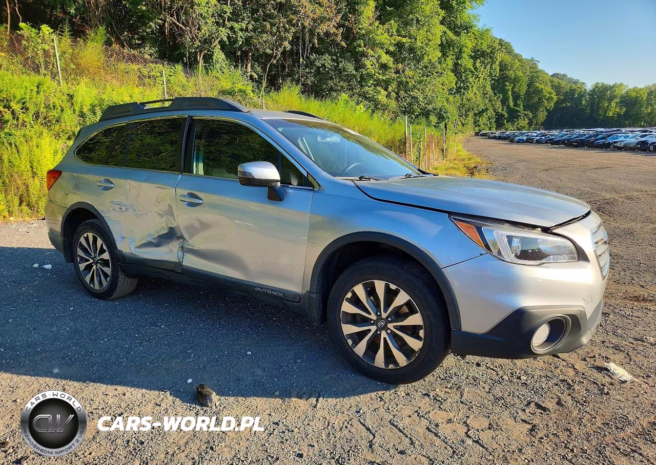 2015 Subaru Outback 2.5I Limited VIN:4S4BSAJC2F3236766 - 4