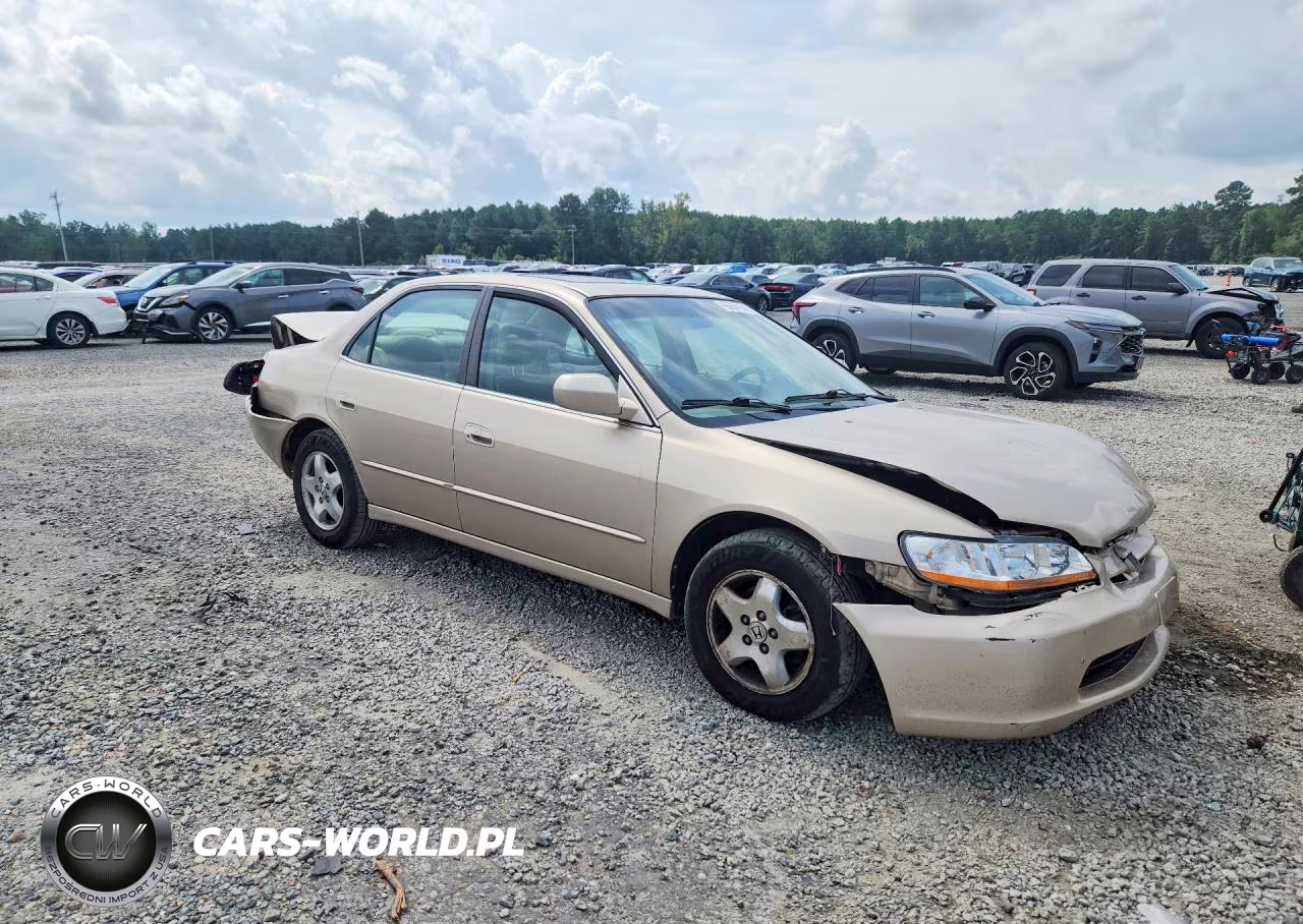 2000 Honda Accord Ex VIN:1HGCG1658YA088692 - 4