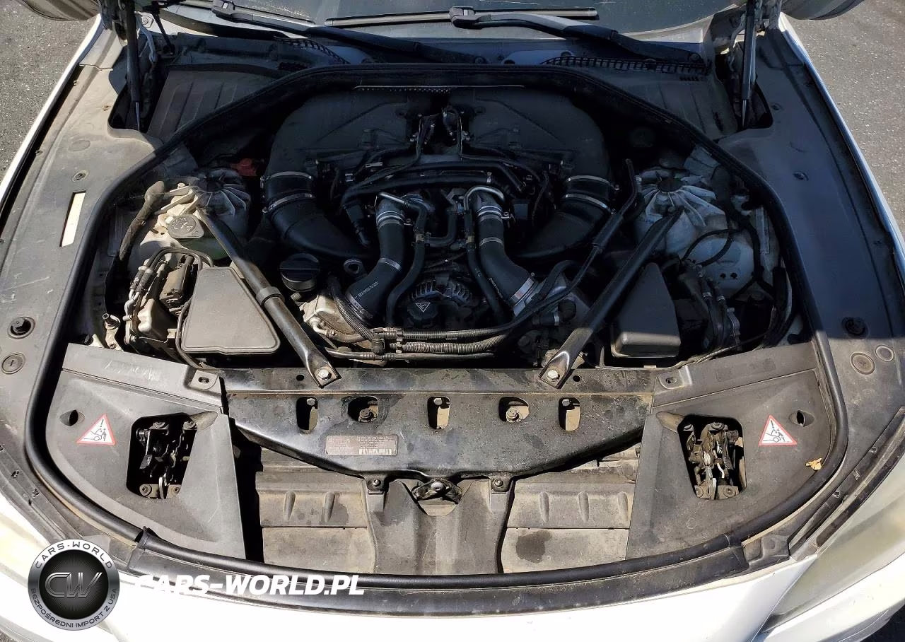 2014 BMW 750 Li VIN:WBAYE8C52ED134399 - 11