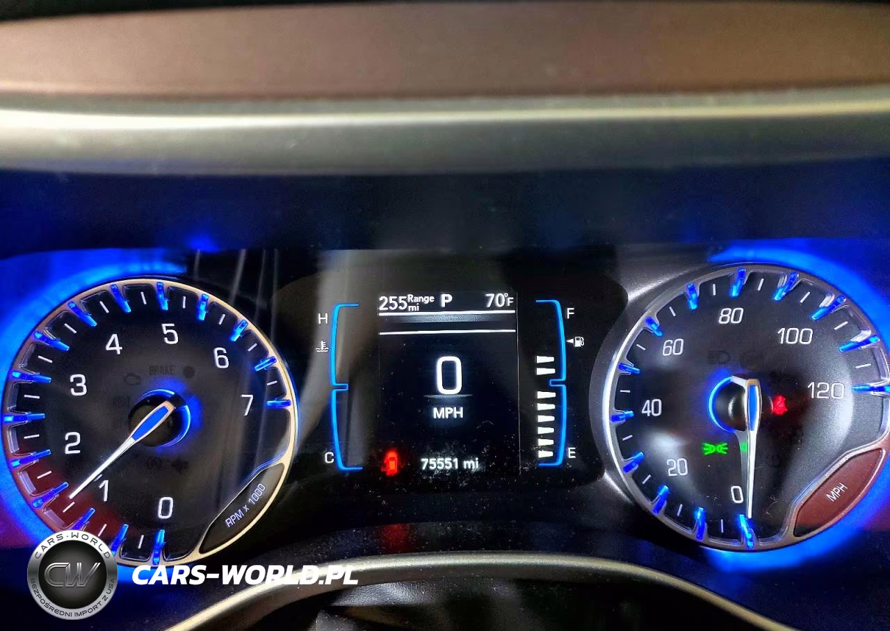 2018 Chrysler Pacifica Touring L VIN:2C4RC1BG1JR103871 - 9