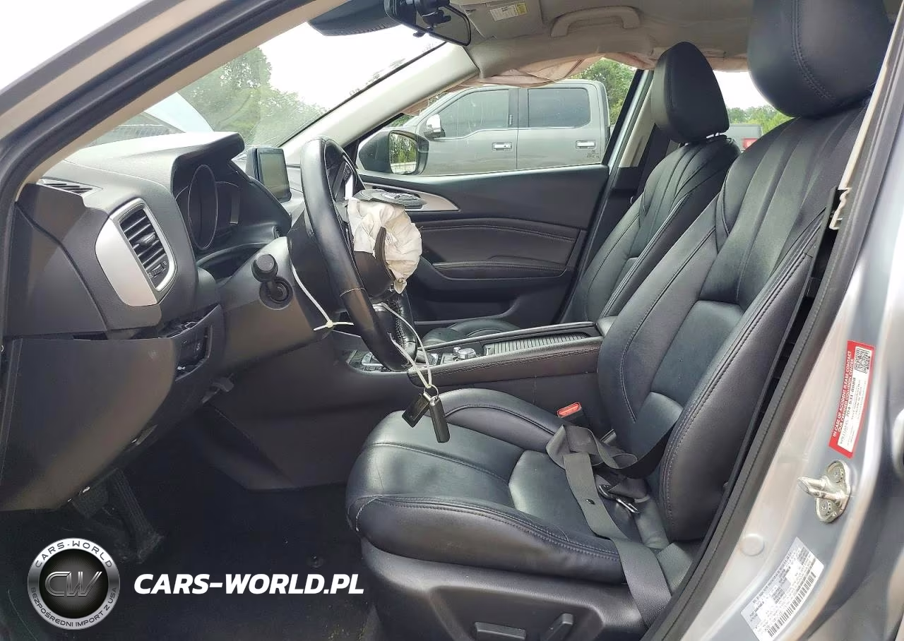 2017 Mazda 3 Touring VIN:3MZBN1V7XHM121226 - 7