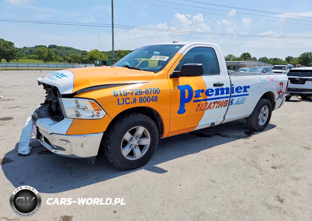 2020 Ram 1500 Classic Tradesman VIN:3C6JR6DT3LG305243 - 1