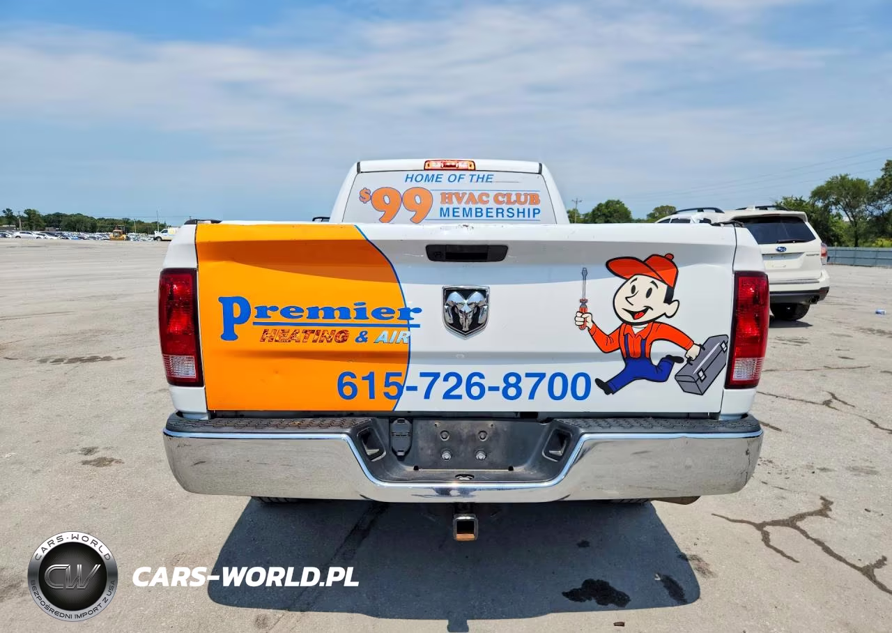 2020 Ram 1500 Classic Tradesman VIN:3C6JR6DT3LG305243 - 6