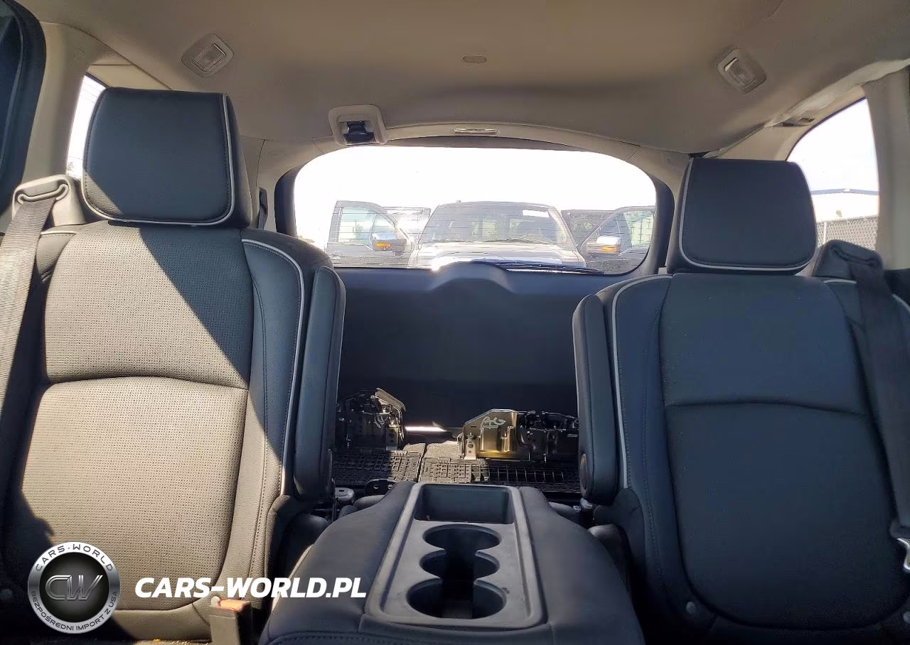 2026 Honda Odyssey Elite VIN:5FNRL6H98TB048338 - 10