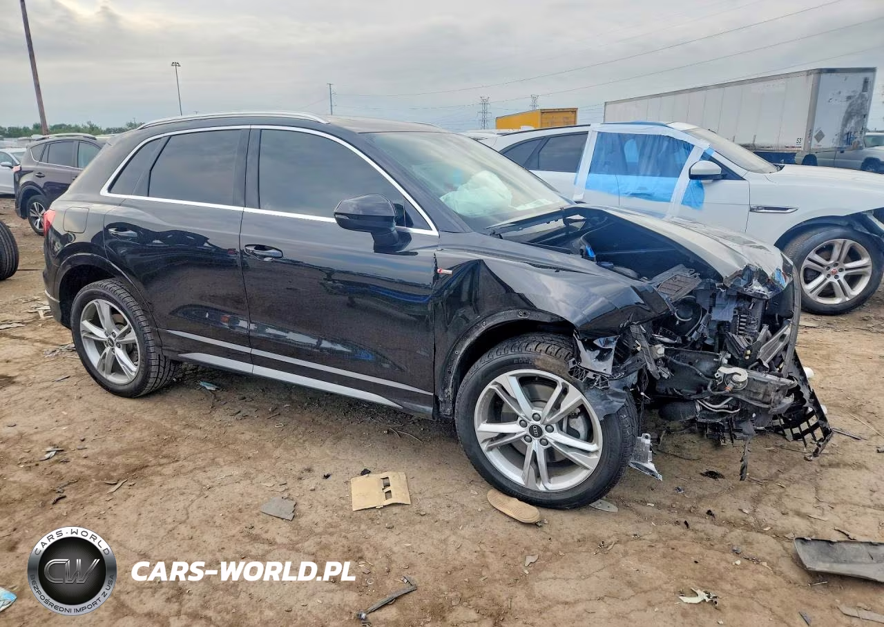 2021 Audi Q3 Premium S Line 45 VIN:WA1DECF35M1025413 - 4