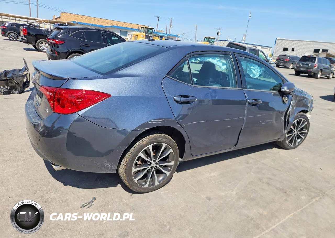 2019 Toyota Corolla Se VIN:2T1BURHE8KC208170 - 3