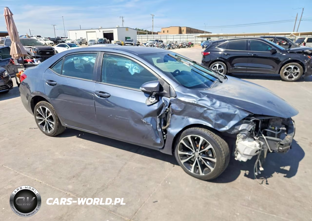 2019 Toyota Corolla Se VIN:2T1BURHE8KC208170 - 4